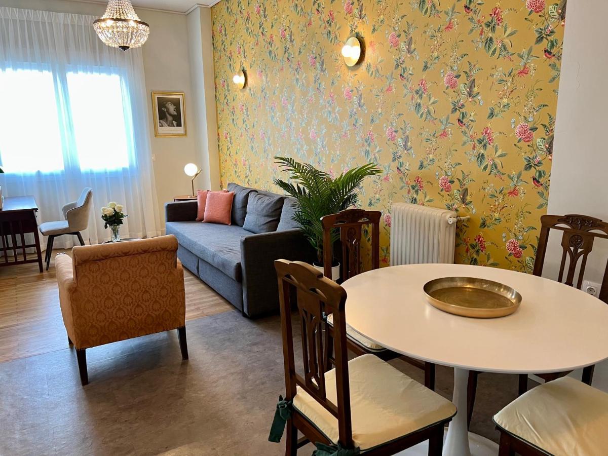 Mrs Holiday Apartment Athens Ngoại thất bức ảnh
