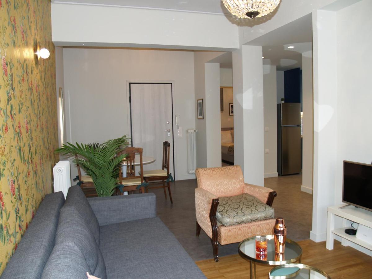 Mrs Holiday Apartment Athens Ngoại thất bức ảnh