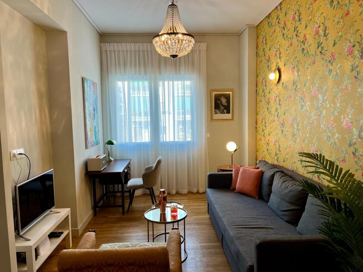 Mrs Holiday Apartment Athens Ngoại thất bức ảnh